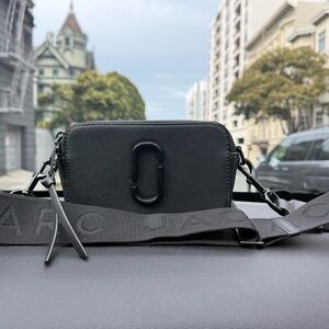 Marc Jacobs Black Belt Bag